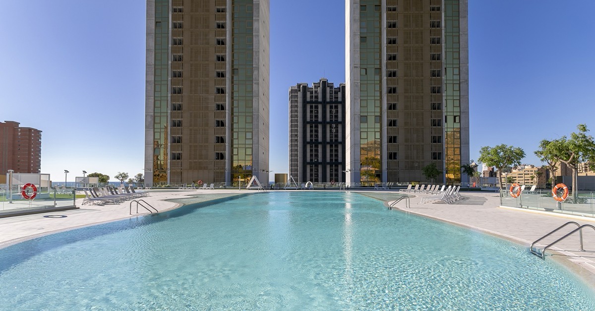 Luxury flats for rent at €3,000 in Benidorm