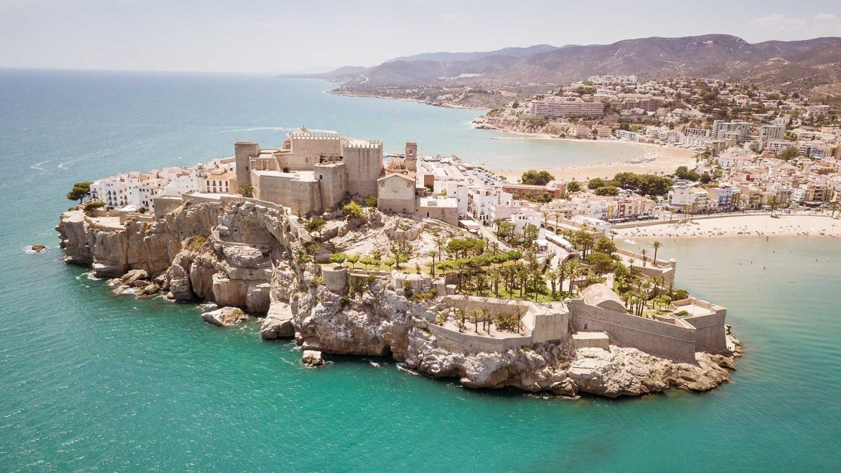What are the 6 best Spanish towns to retire in?