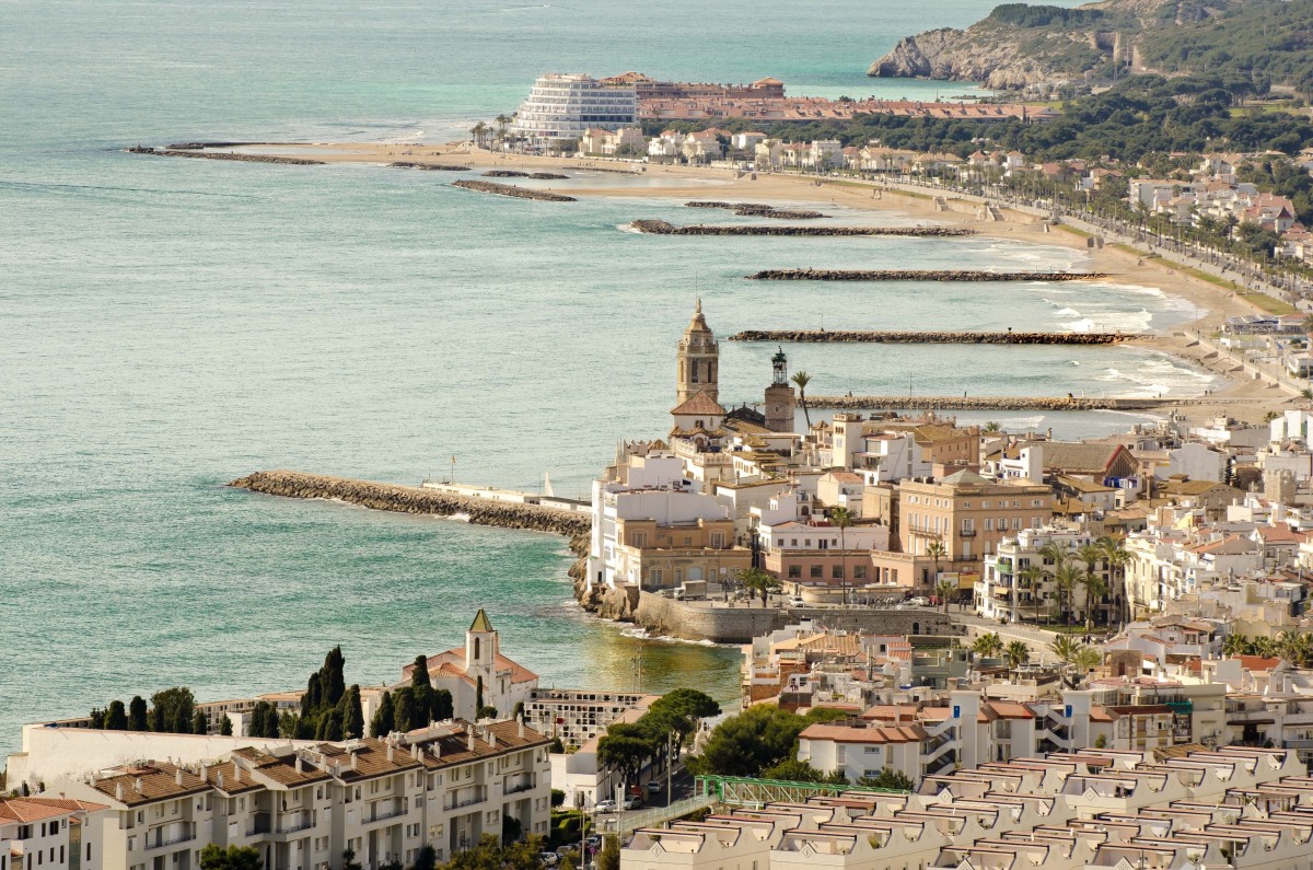 What are the top 6 Spanish towns to retire in?