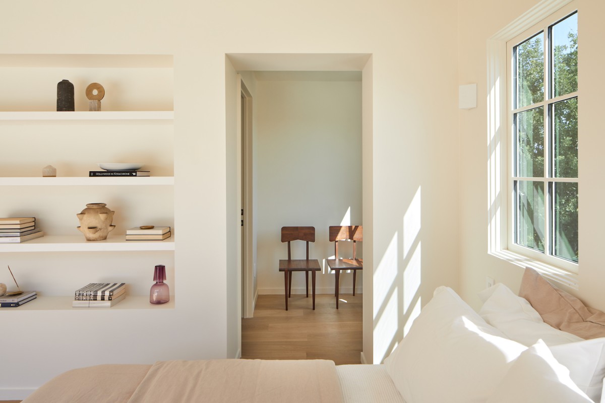 Dormitorio en blanco