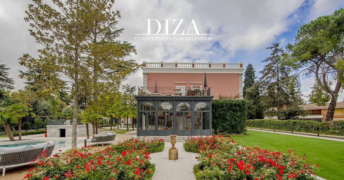 Mansion for sale with materials from a former palace in one of Madrid's most luxurious areas