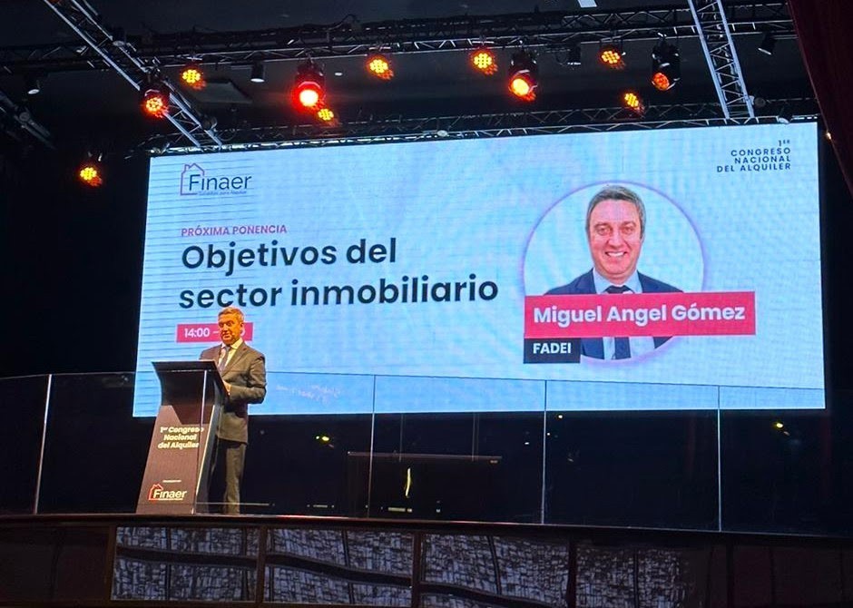 Archivo - Miguel Ángel Gómez Huecas, presidente de Fadei, en la clausura del I Congreso Nacional del Alquiler.