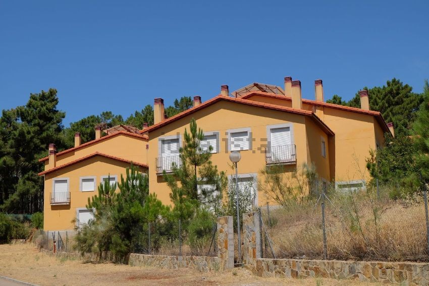 Chalet adosado en venta en Madrid