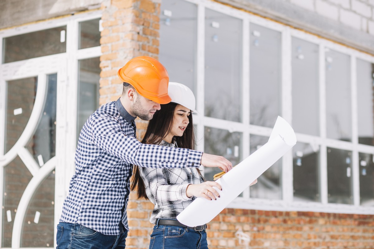 Construir o comprar