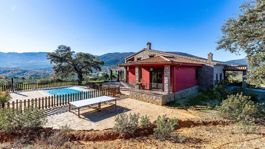 Which village in Spain is offering a job and free housing?