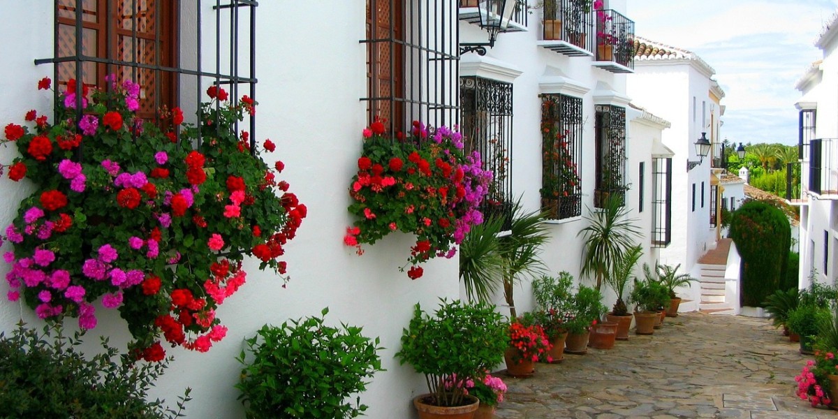 Morar em Marbella: custo de vida, melhores bairros e benefícios