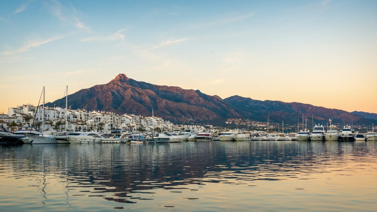 Morar em Marbella: custo de vida, melhores bairros e benefícios