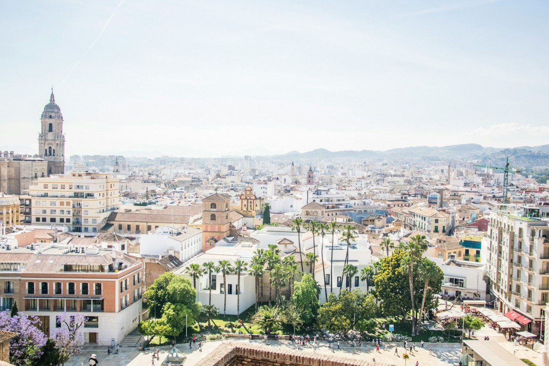 Tabea Schimpf pe Unsplash