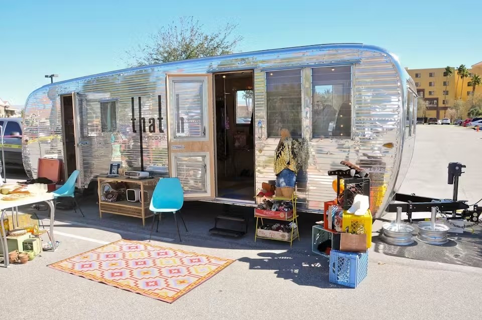 La feria de la caravana vintage reúne una exposición de 54 caravanas de mediados del siglo XX, cada una con su propio estilo y gusto en la restauración.