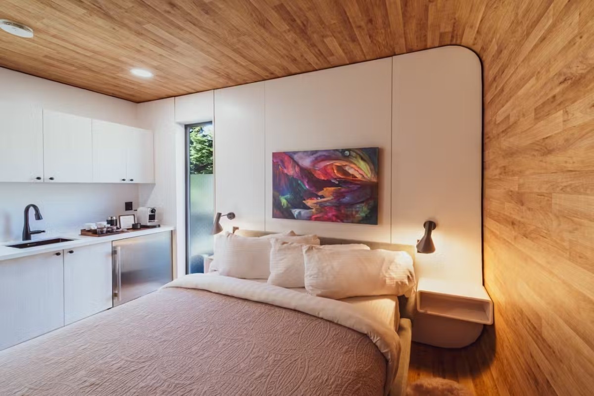 El diseño interior es adaptable al gusto del cliente y cuenta con todas las necesidades.