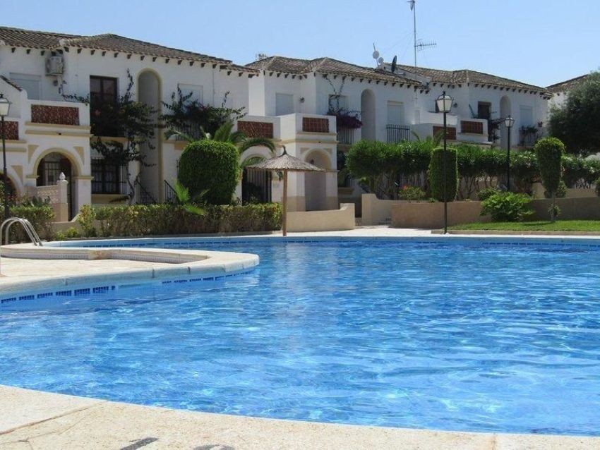 Bungalow en venta en Alicante 
