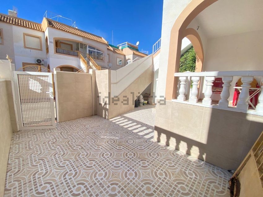 Bungalow en venta en Alicante 