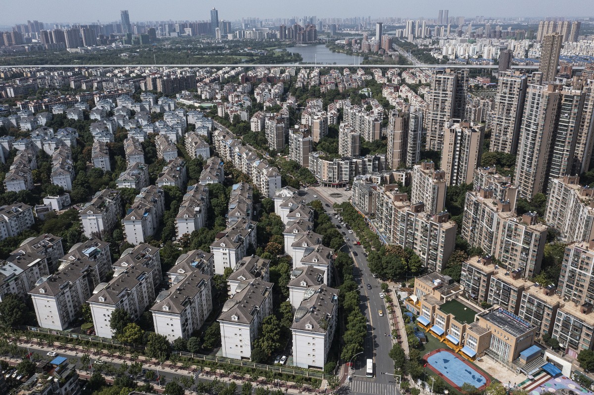 Los precios de la vivienda en China siguen cayendo pese a las medidas estatales para frenarlo