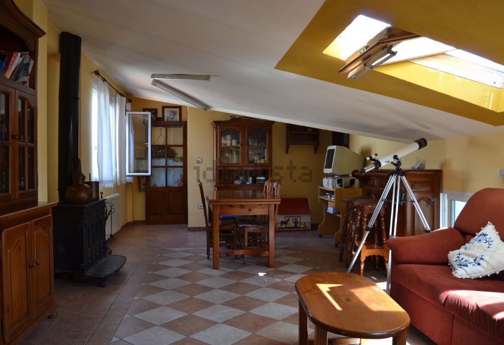 Casa de pueblo en venta en calle Nueva de los Capellanes, 6