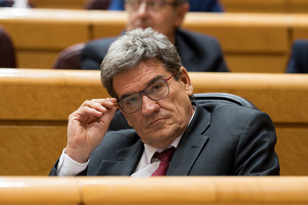 El ministro para la Transformación Digital y de la Función Pública, José Luis Escrivá, en el Senado