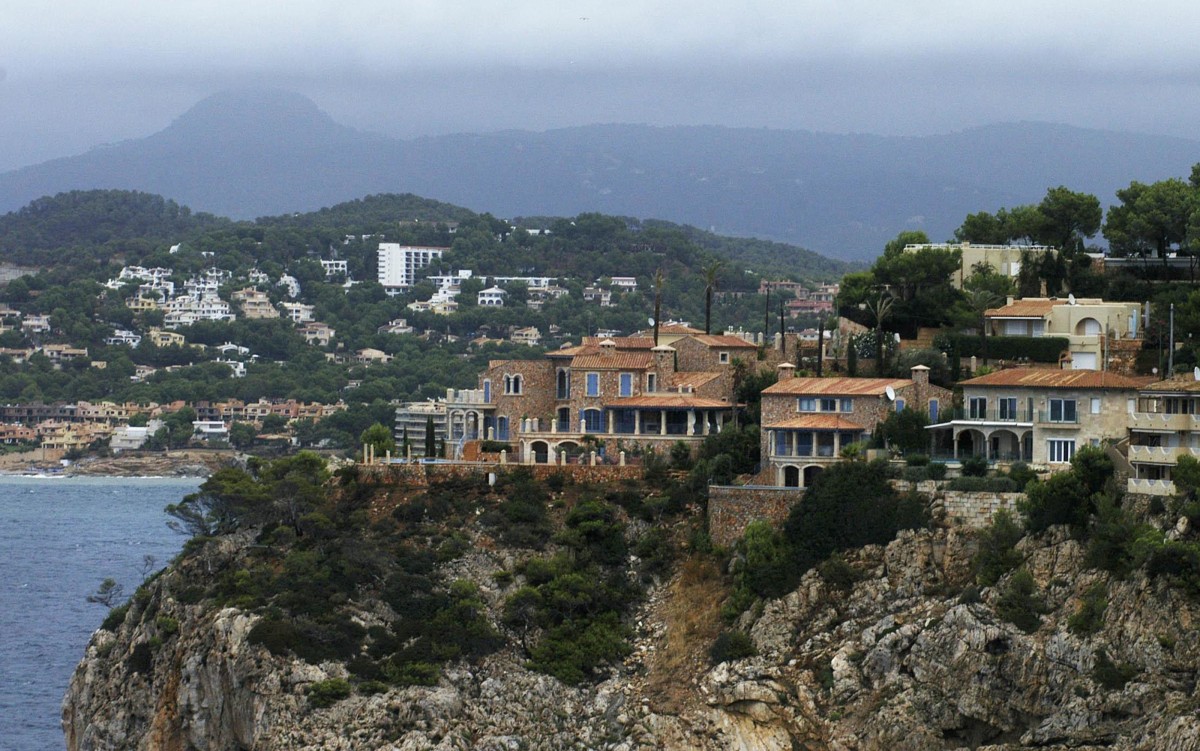 Arxiu - Habitatge a la costa