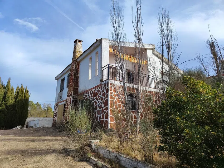 Chalet independiente en venta en Valencia