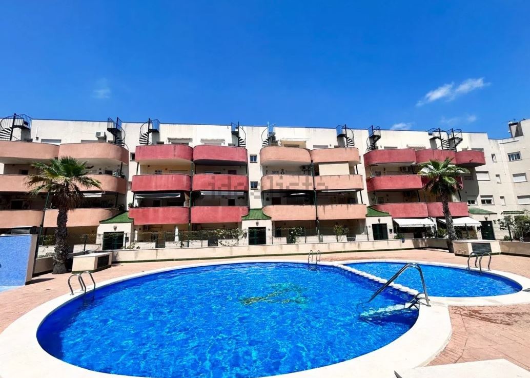 Vivienda a la venta en Alicante por 76.000 euros