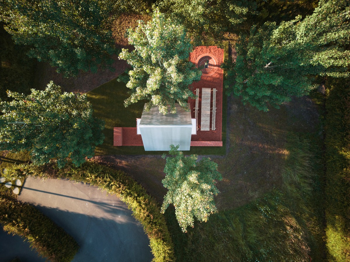 La instalación de Khudi Bari en el campus Vitra refleja un "nuevo pensamiento" en el campus en relación con la sostenibilidad.