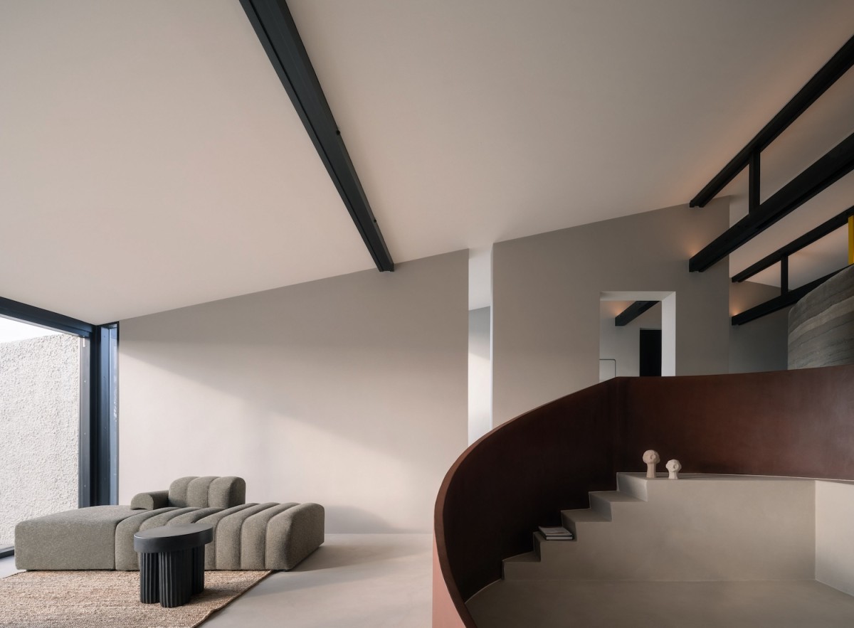 Salón con formas curvas