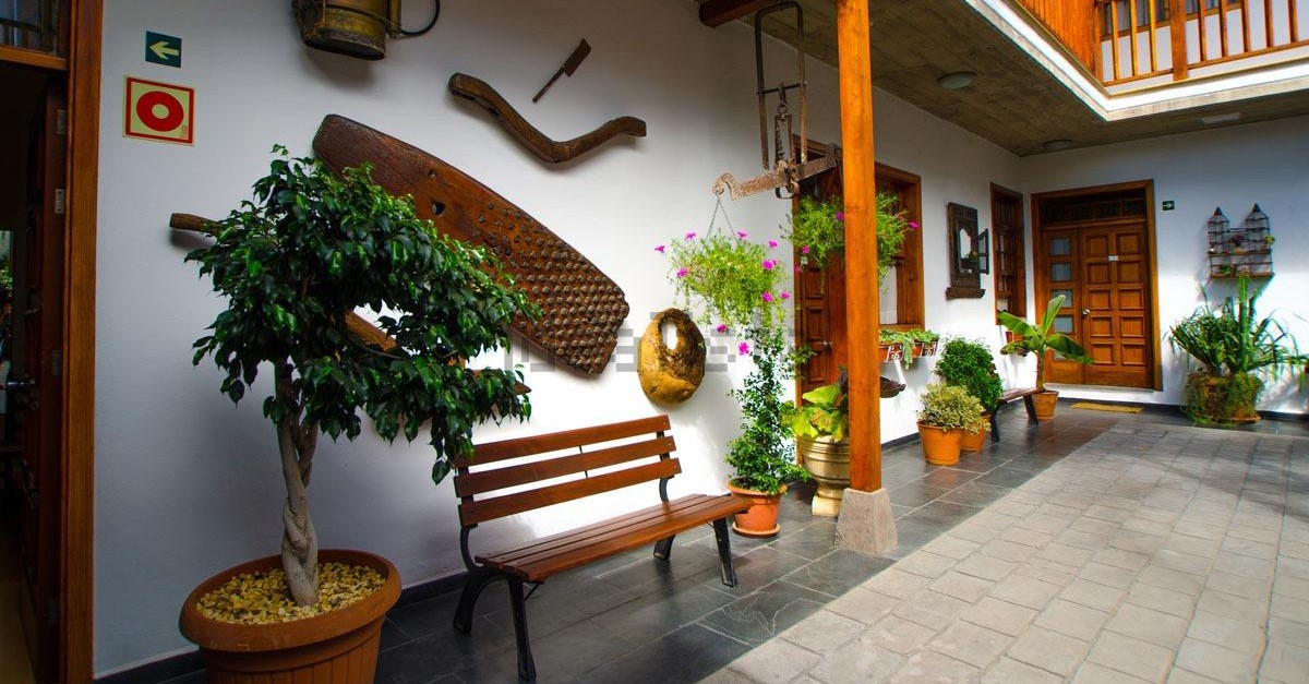 Gara Hotel