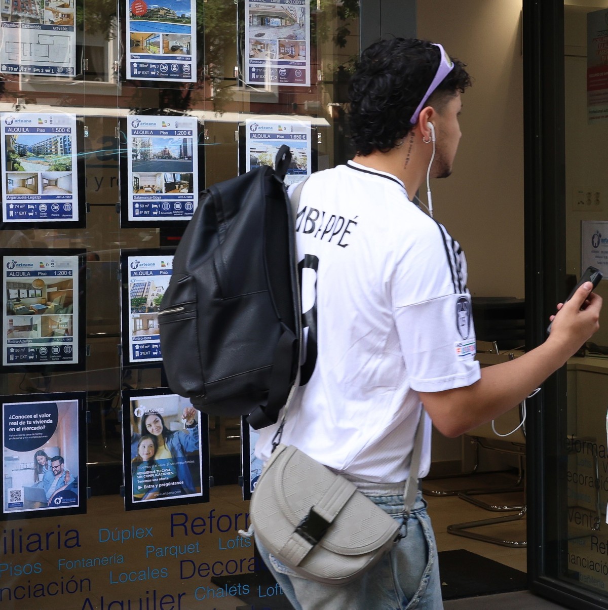Escaparate de una inmobiliaria