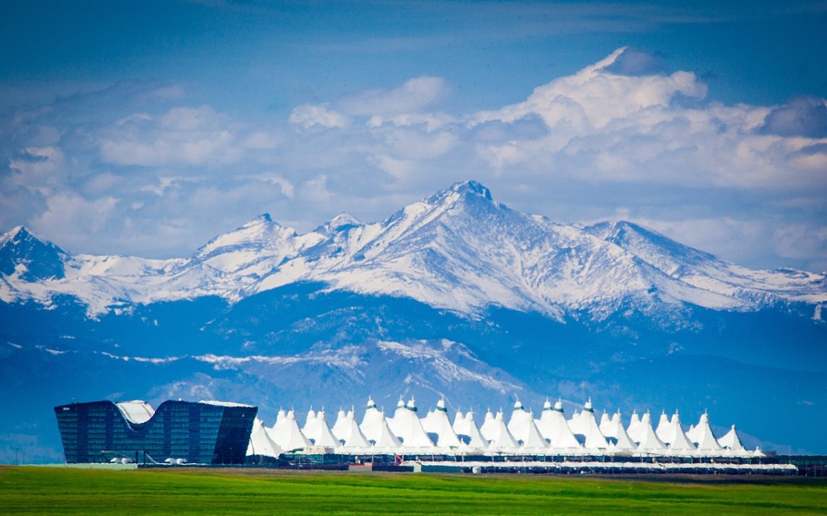 Aeropuerto Internacional de Denver (DIA)
