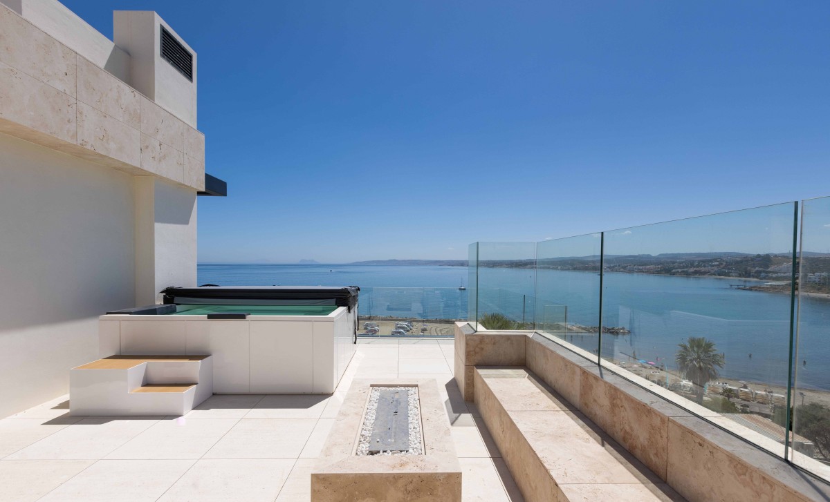 Ikkil Bay, Estepona.