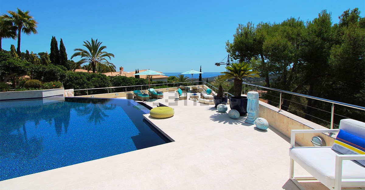 Vivienda con forma de barco en Palma de Mallorca.