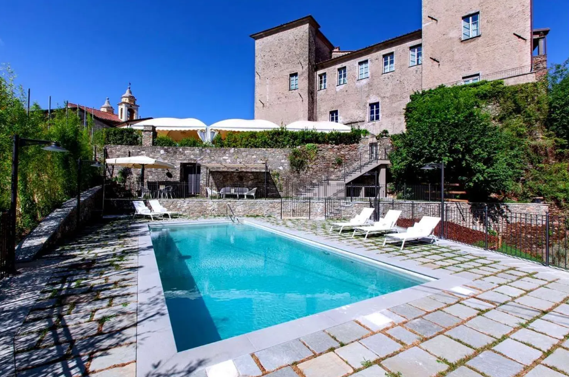 Castillo en Lunigiana (Italia)