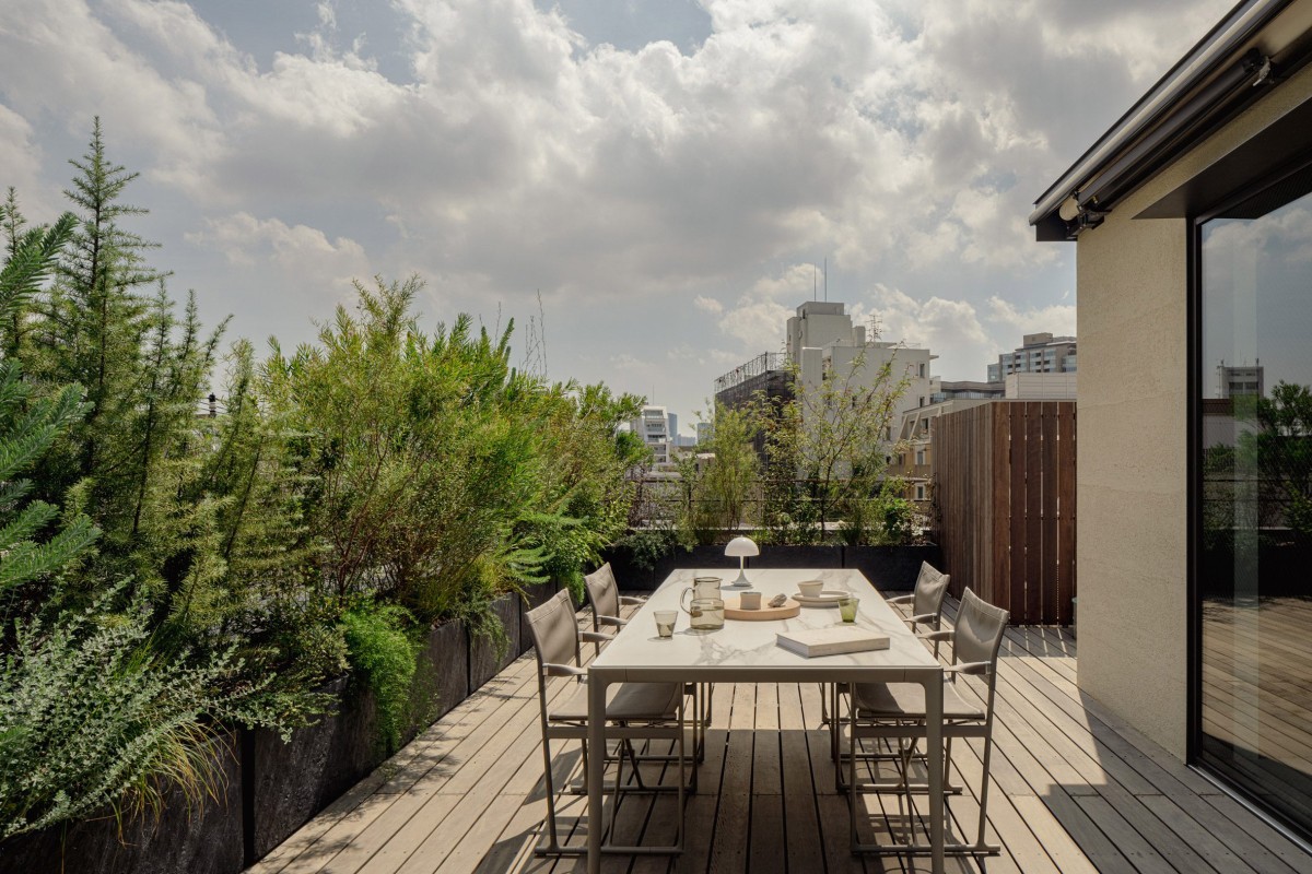 La azotea funciona como un "jardín en una residencia urbana" donde los habitantes pueden disfrutar de un oasis verde sin tener que salir de la ciudad