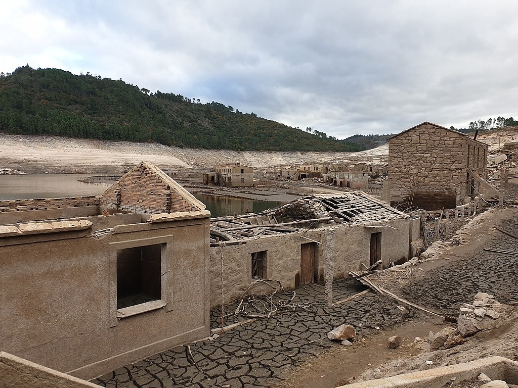 Pueblos bajo el agua España