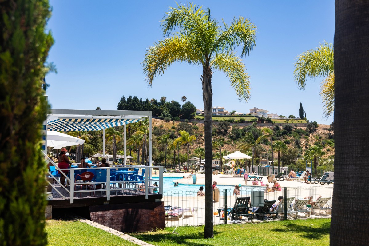 HolaCamp debuta en Portugal con su primer camping en el Algarve y una inversión de más de 4 millones de euros.