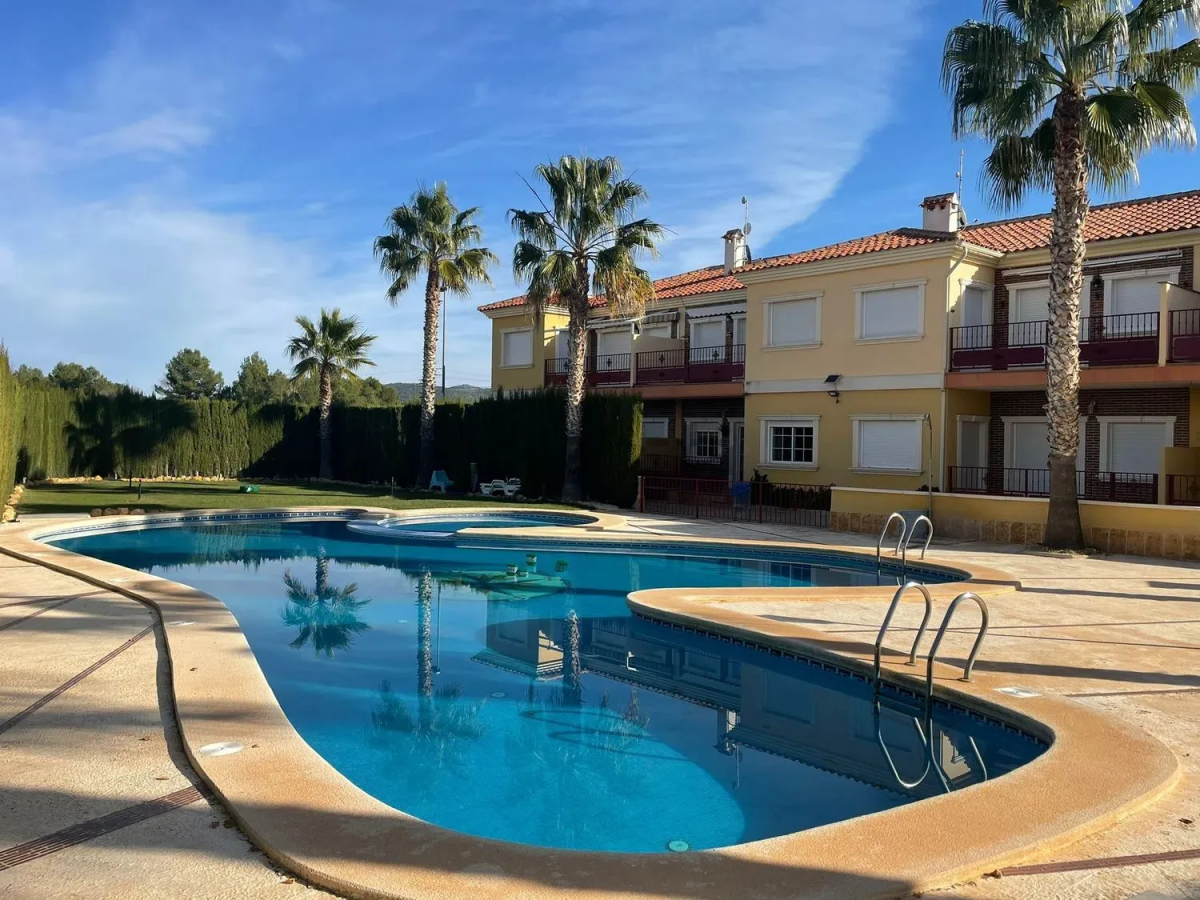 Bajo en venta en Alicante