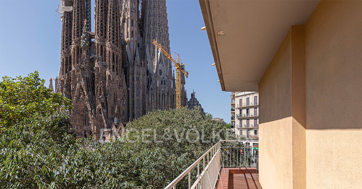 Casa di fronte alla Sagrada Familia