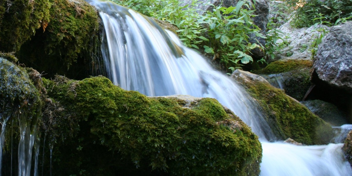 nacimiento del rio mundo