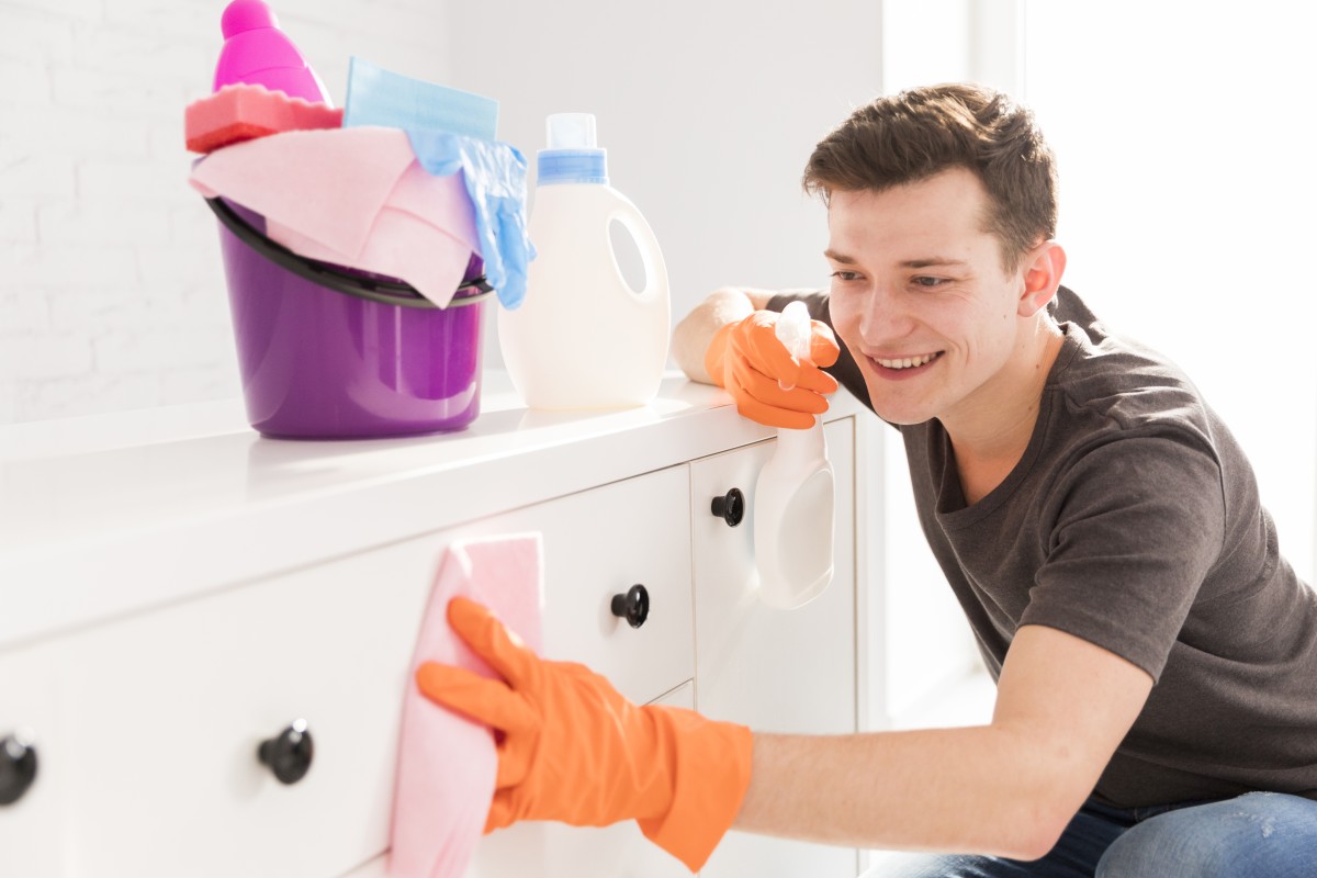 Contratar a una empleada de hogar