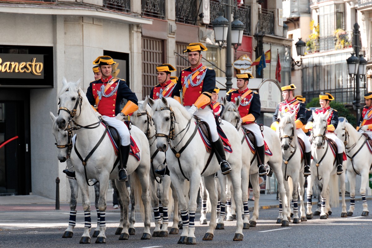 Guardia Civil a caballo