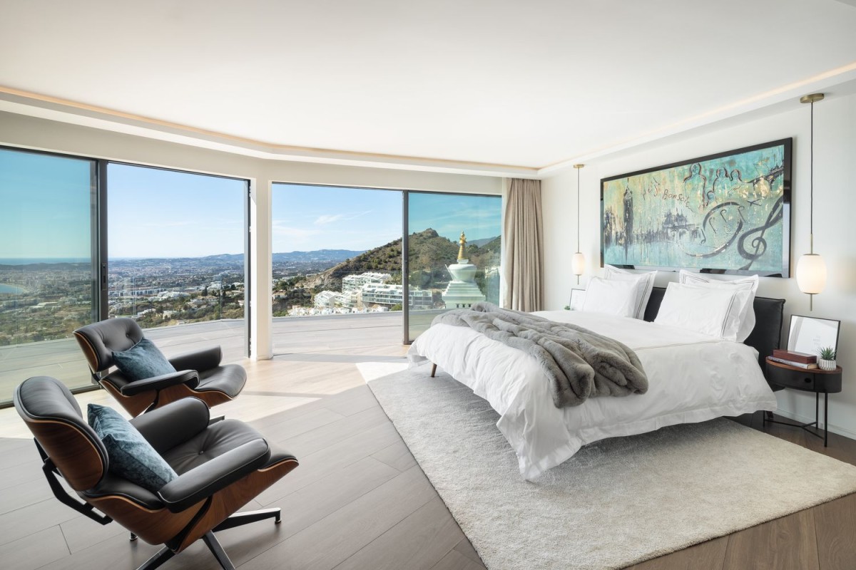 Master suite