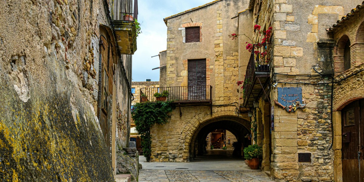 peratallada