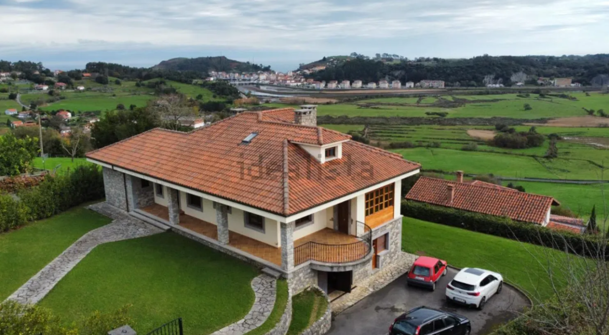 Houses for sale in Ribadesella