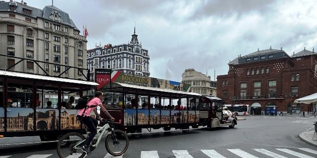 León