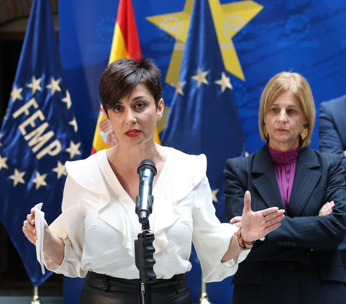 La ministra de Vivienda y Agenda Urbana, Isabel Rodríguez, durante una reunión con la Junta de Gobierno de la Federación Española de Municipios y Provincias (FEMP), en la Federación Española de Municipios y Provincias.