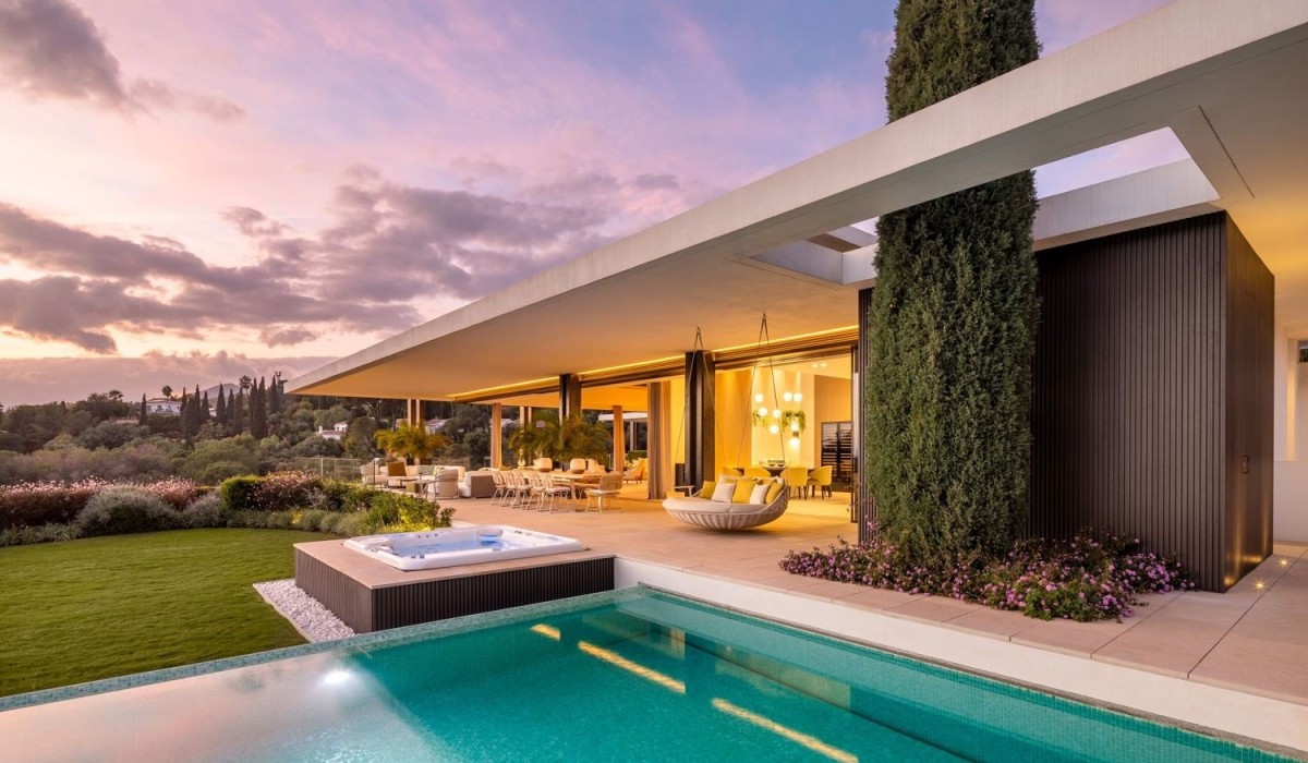 Luxury villa in Spain