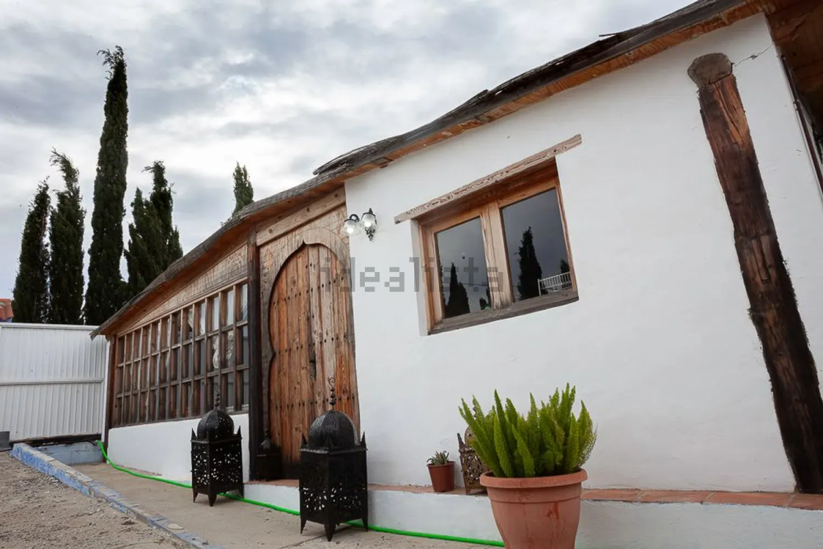 Casa independiente en venta en Almería