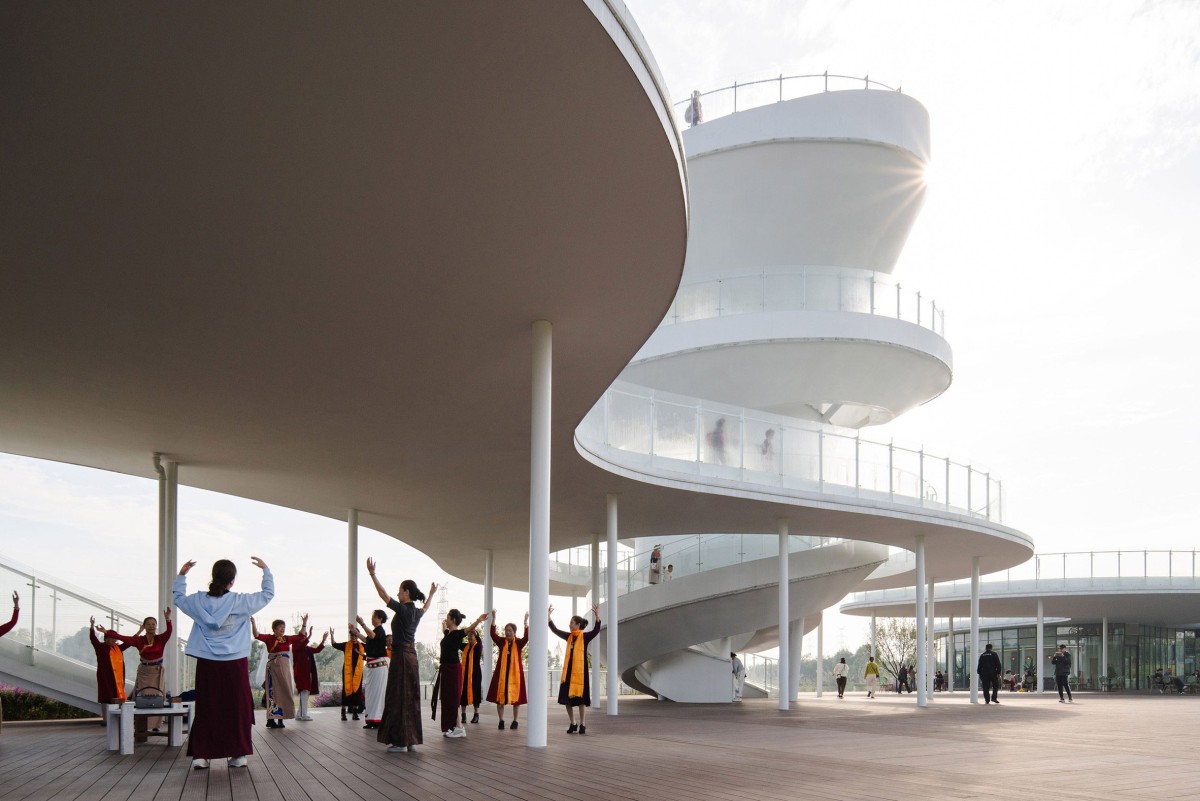 El proyecto crea un espacio público, que ofrece a los residentes de Chengdu una nueva posibilidad de estilo de vida.