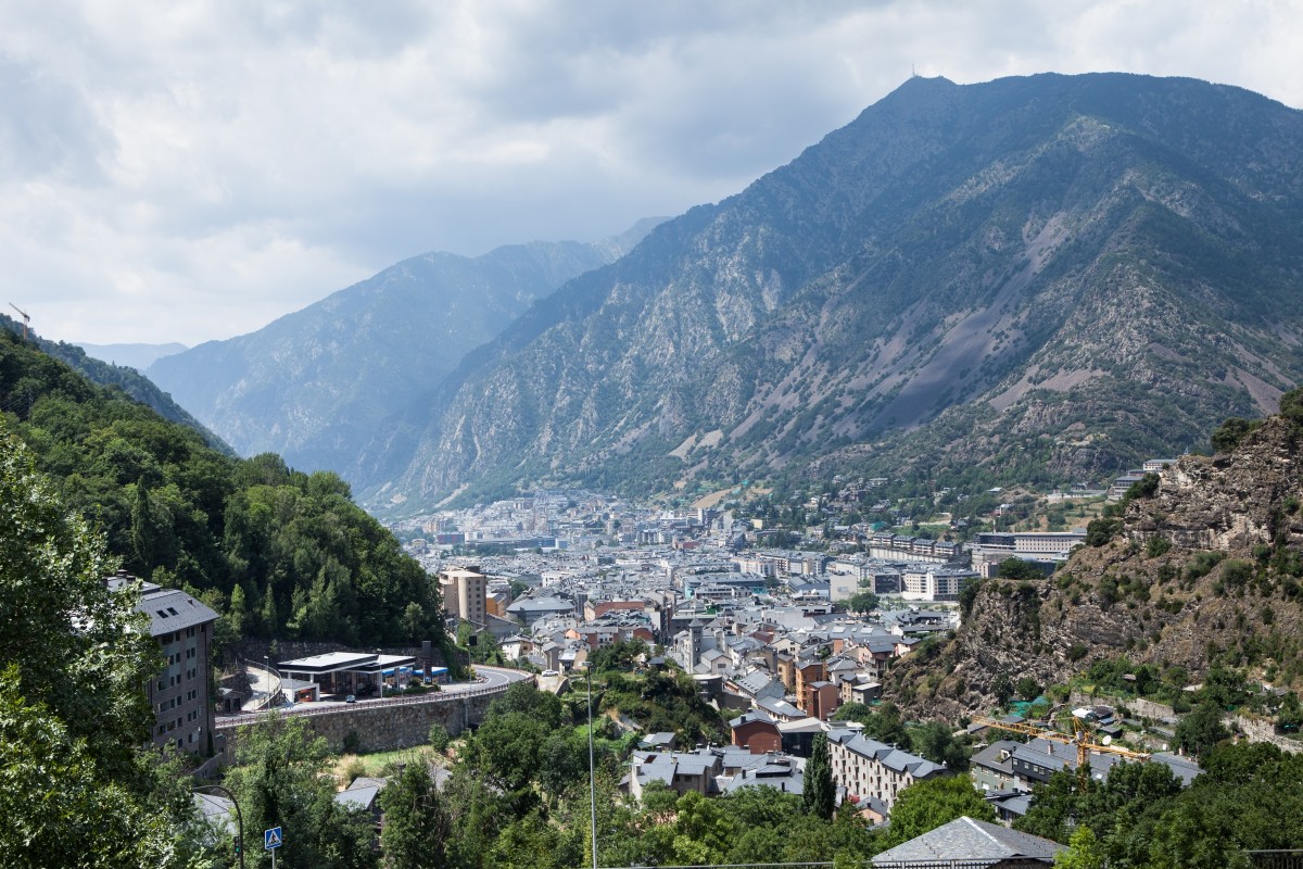 La Commission européenne confirme qu'Andorre peut restreindre les achats de biens immobiliers aux non-résidents.