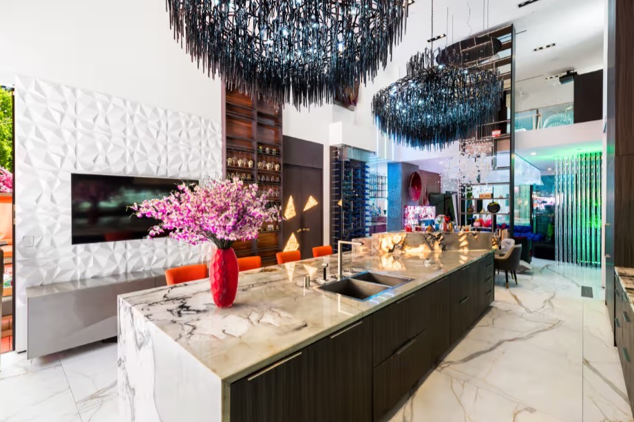 Mansion Global