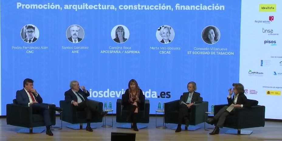 De izquierda a derecha: Pedro Fernández Alén, Santos González, Carolina Roca, Marta Vall-llossera y Consuelo Villanueva.