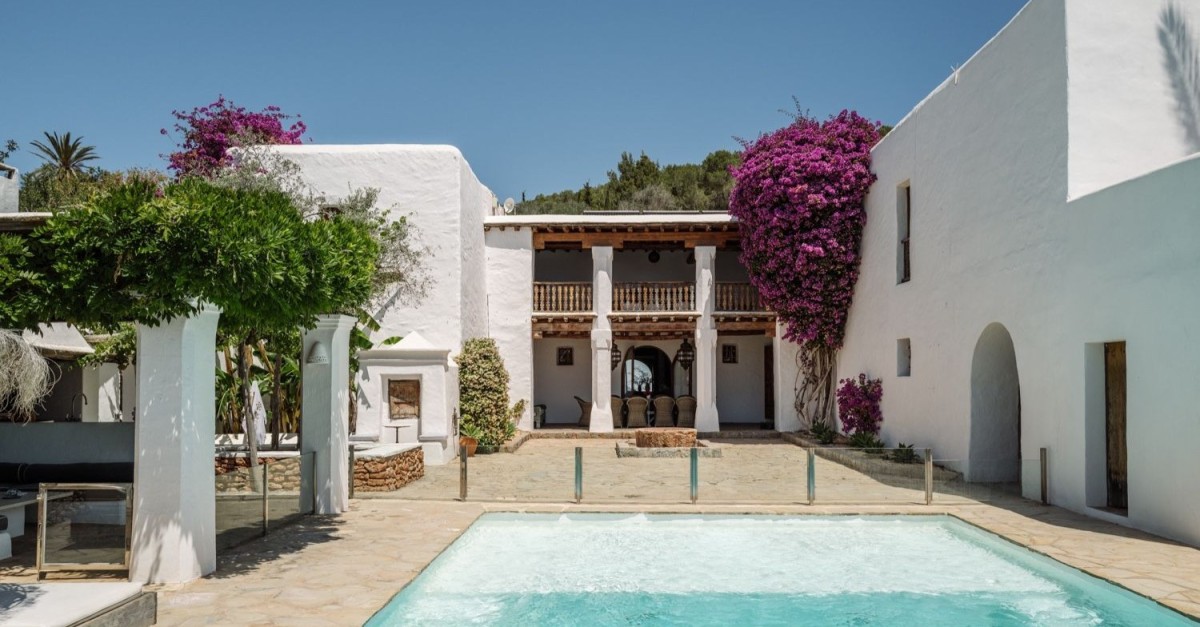 Country home for sale in Sant Joan
